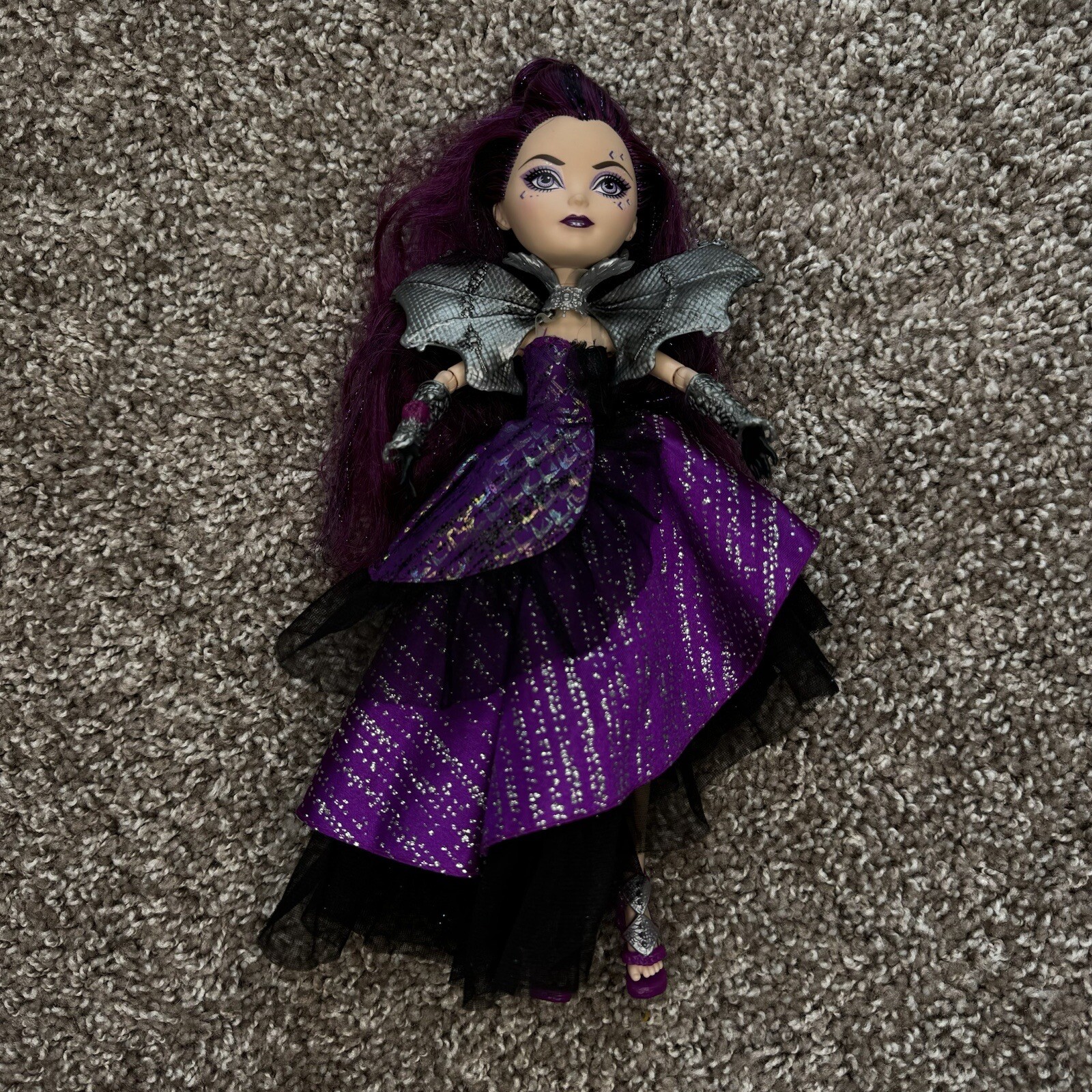 Monster High Ever After Raven Queen Thronecoming Doll By Mattel