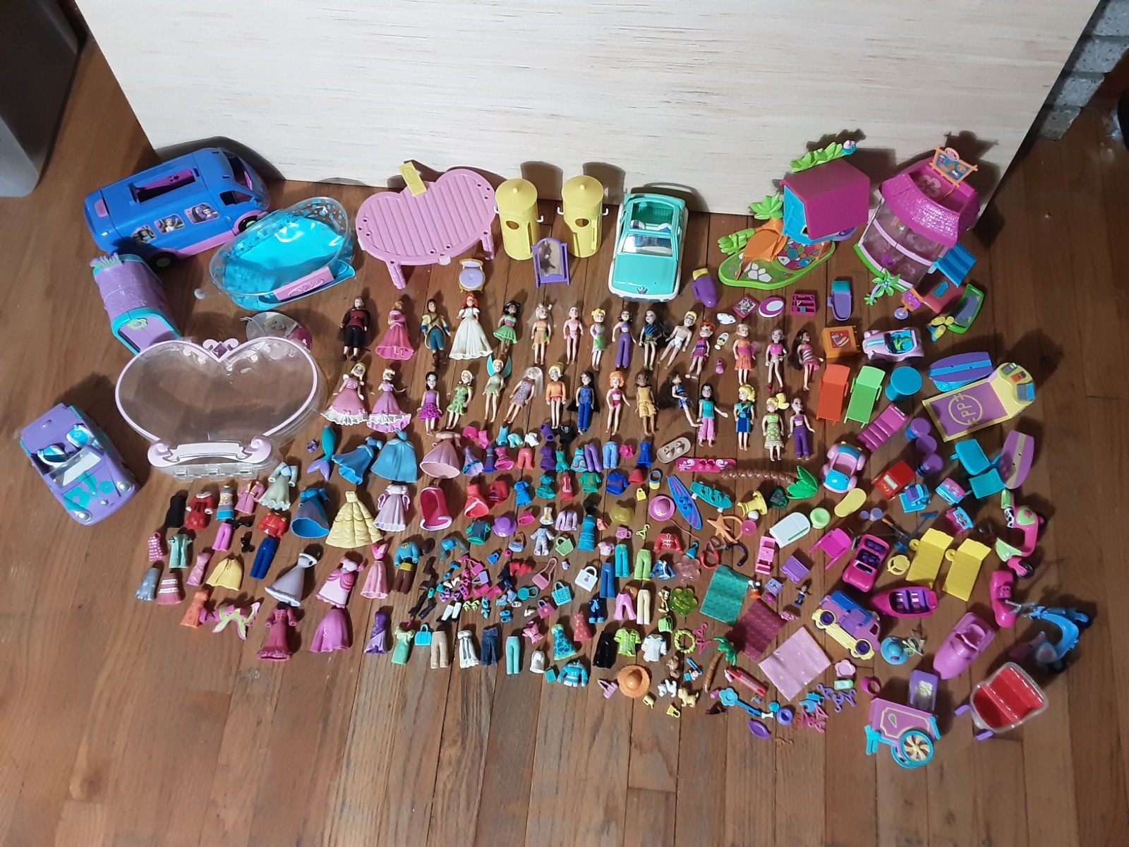 Vtg 2000s Polly Pocket Huge Mixed Lot Dolls Playsets Disney Clothes Accessories
