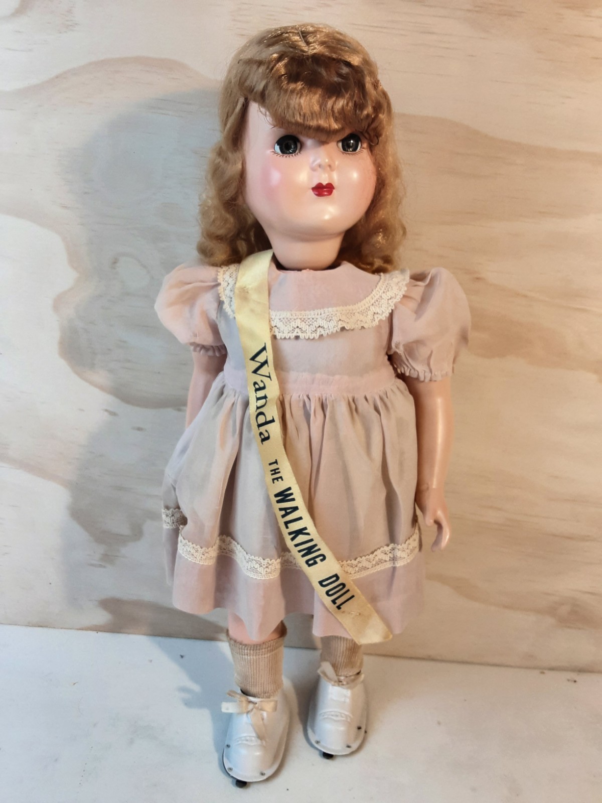Wanda The Walking Doll Advance doll co. Windup 18″ Hard Plastic Walker WORKS