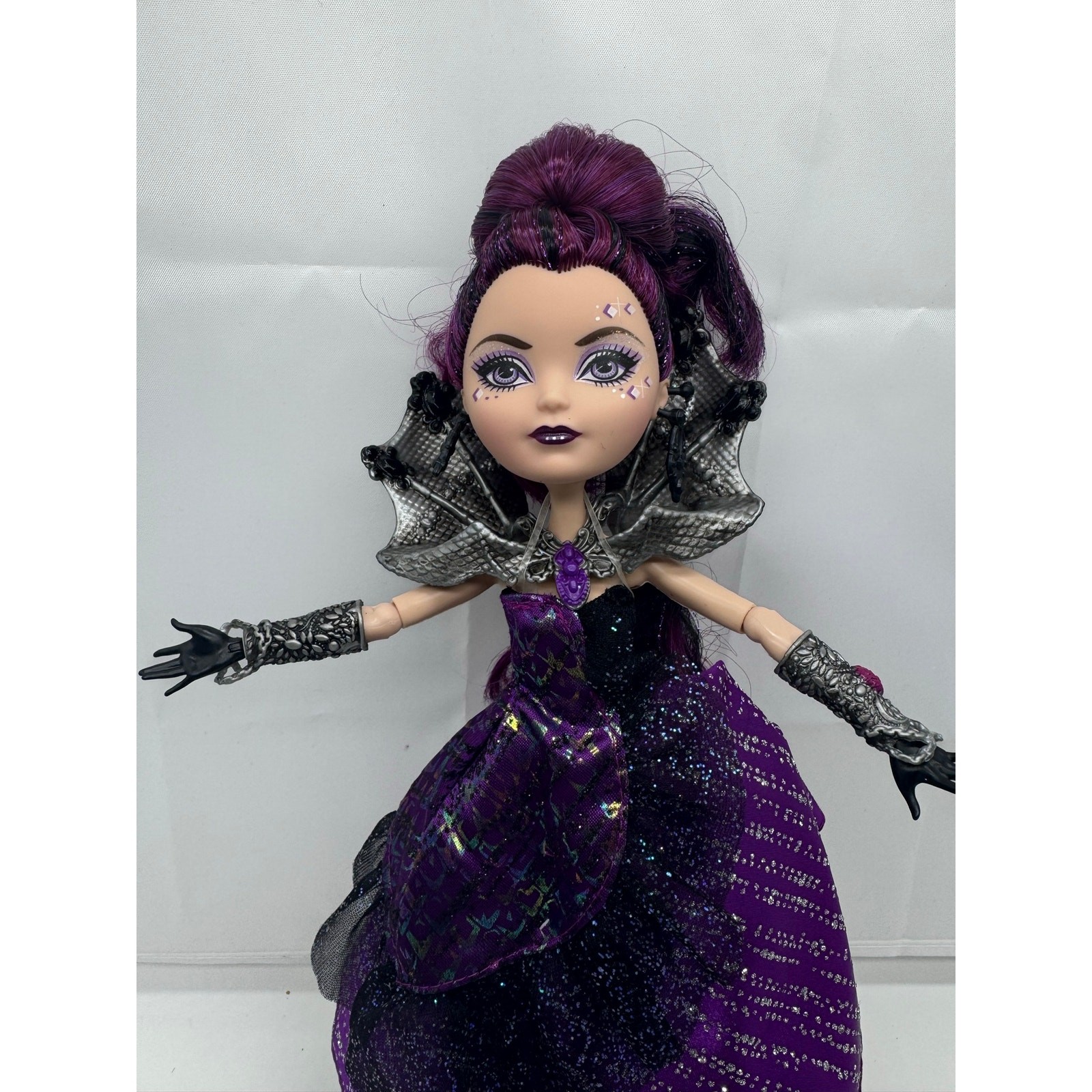 2012 Ever After High Thronecoming Raven Queen doll