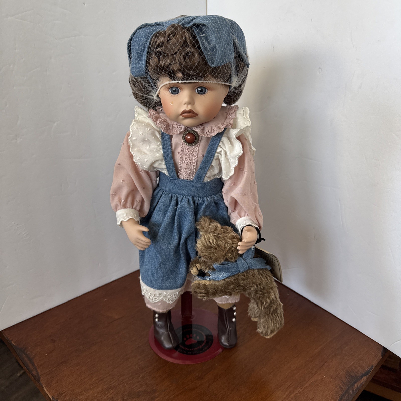 Boyds Collection Doll “Laura” #4903 Yesterday’s Child w/ Tag & Bear