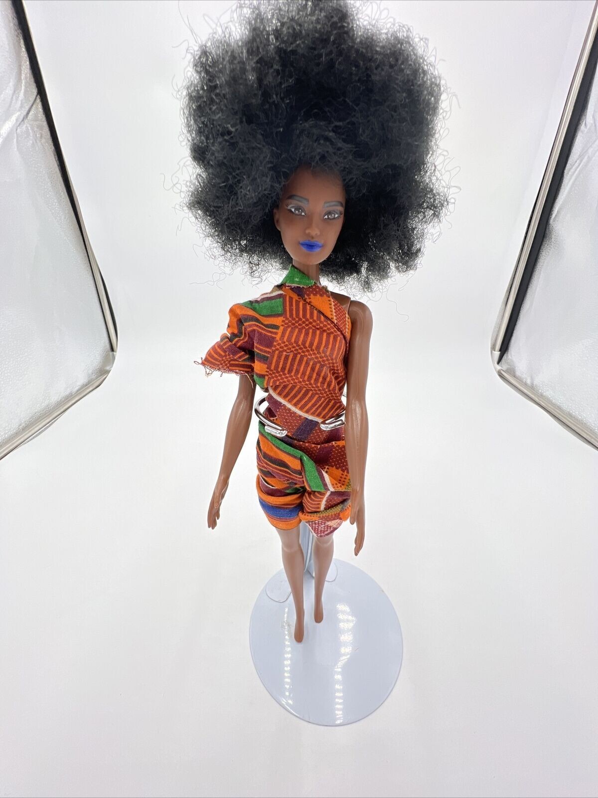 Mattel, Barbie Fashionistas Dolls #156 With Afro and Orange Dress