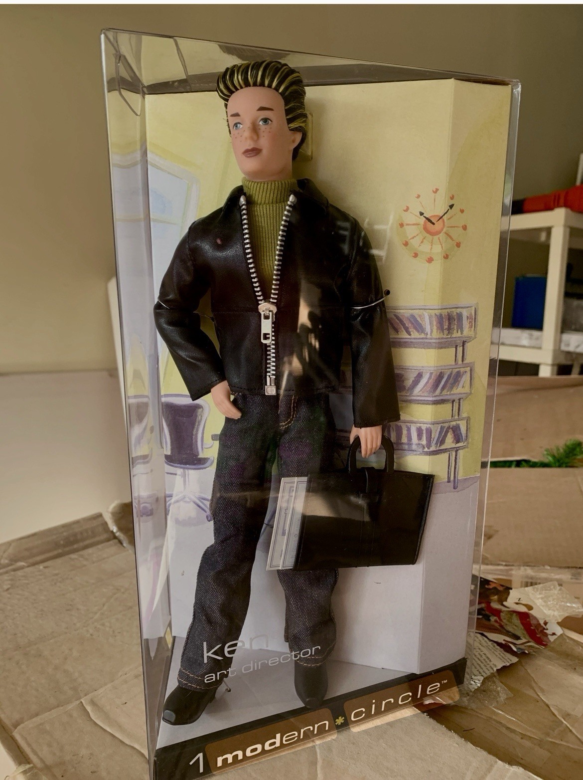 Ken 1 Modern Circle Doll with Brown Hair and Briefcase