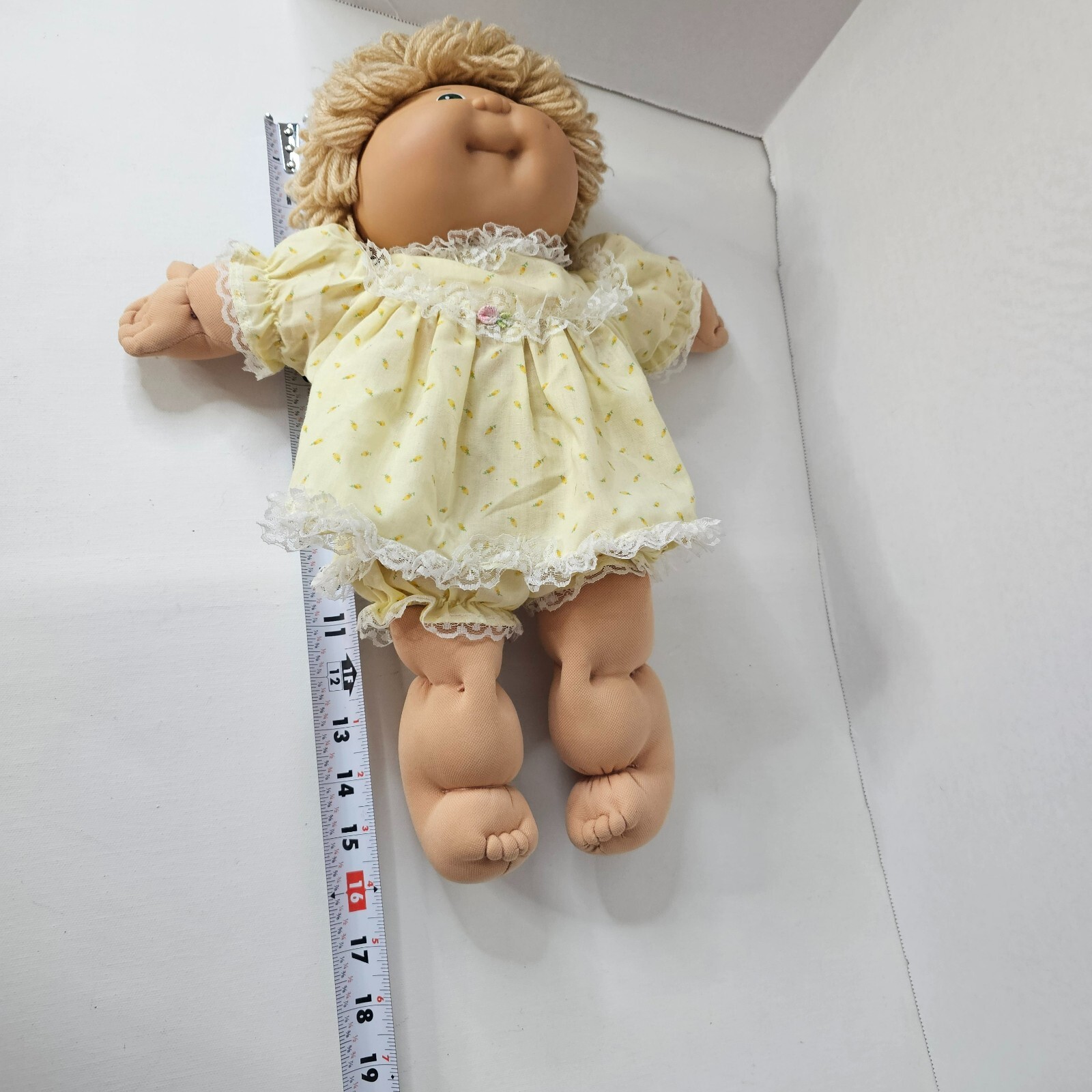 Coleco Babbage Patch Doll Plush 1978, 1982 Popcorn Hair Green Eyes With Outfit