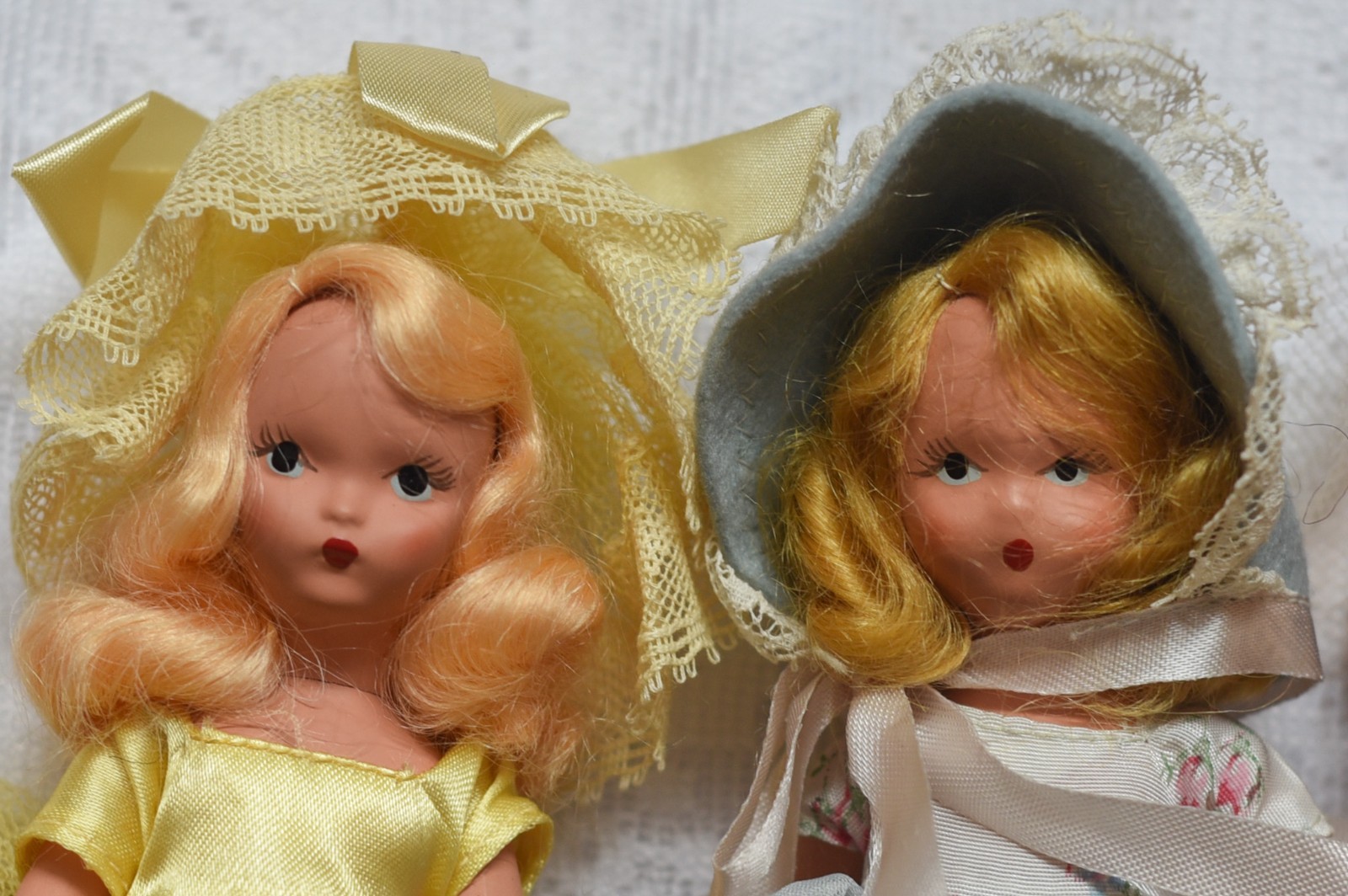 Lot of 4 Vtg Bisque/Plastic 5-6″ Nancy Ann Storybook PINCH FACE Dolls