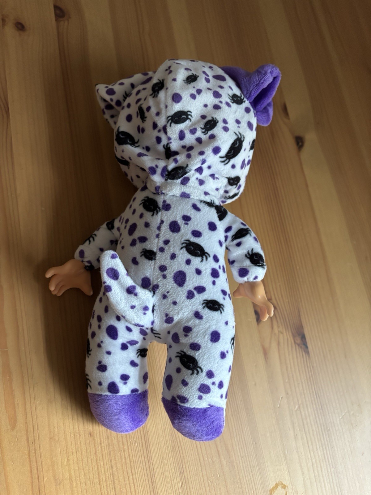 Cry Babies Tiny Cuddles Halloween Dotty 9″ Baby Dolls Spider Outfit Costume