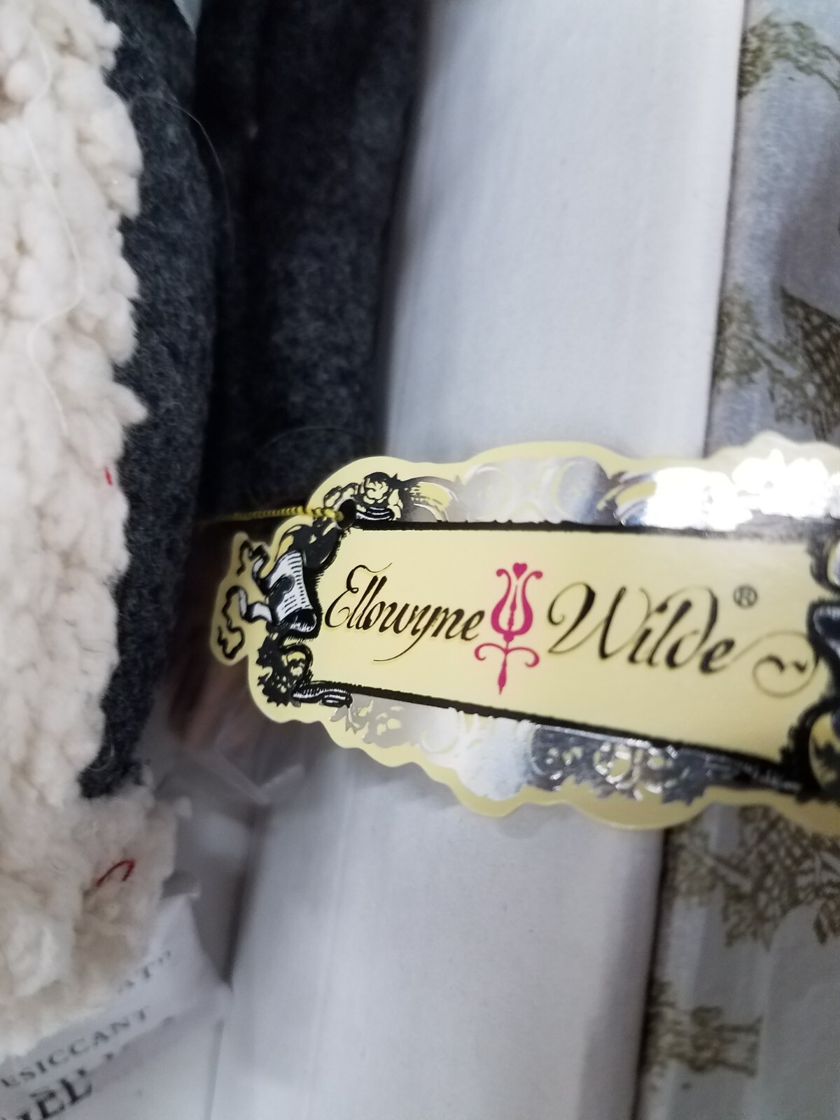 Wilde Imagination – Ellowyne Wilde – Essential Ellowyne Six – Blonde W14EWBD03
