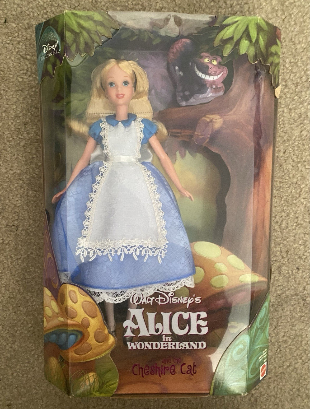 Disney Collector Dolls Alice in Wonderland Alice & Cheshire Cat 12in Doll