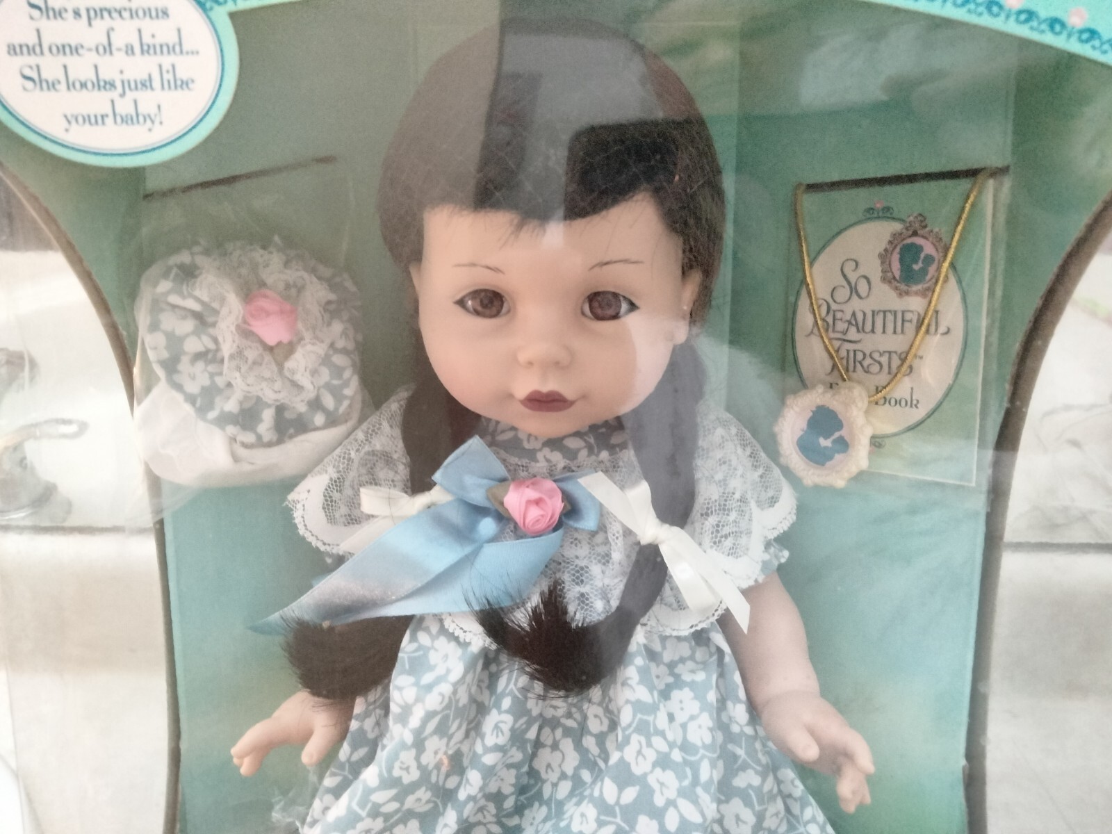 1995 13″ Vinyl Baby So Beautiful Black Hair Brown Eyes Blue Dress Collectible