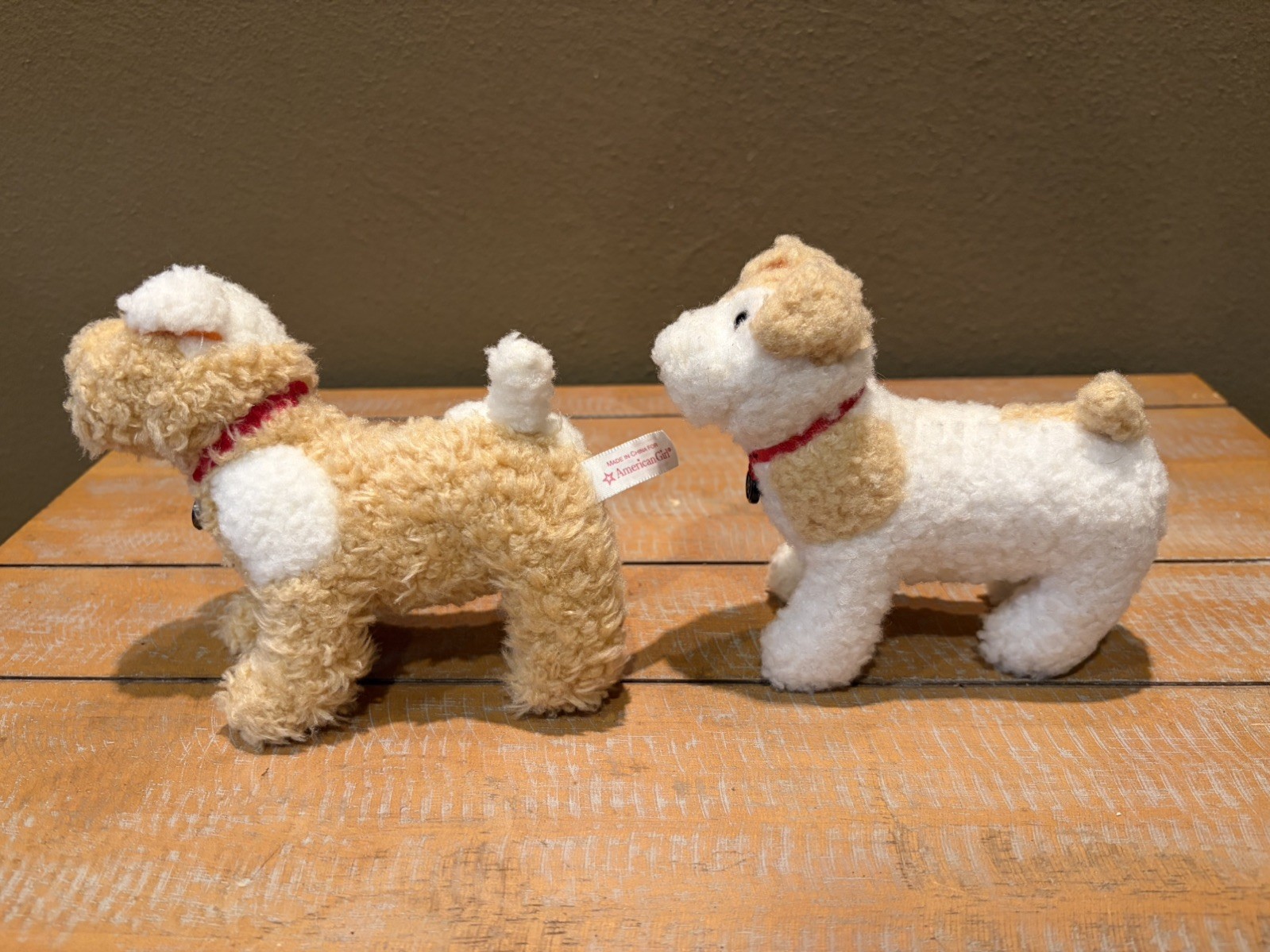 American Girl Emily Molly Pet Dogs Yank & Bennett Terrier Plush Collar Set 2 Bag