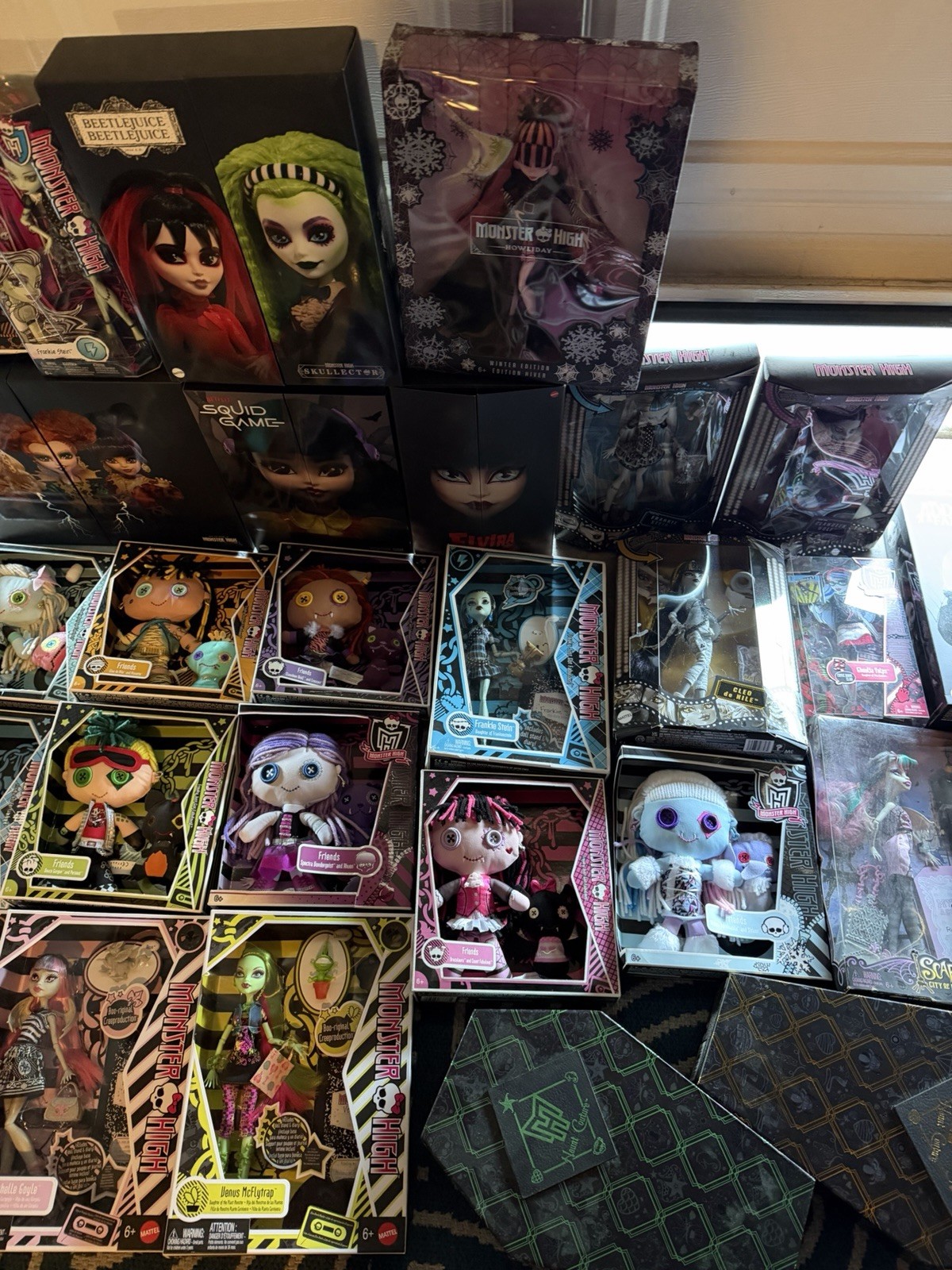 Monster High Dolls (READ THE DESCRIPTION)