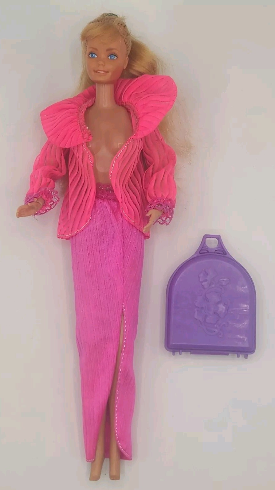 Vintage 1979 Mattel Beauty Secrets Barbie Doll Incomplete Outfit Suitcase TLC