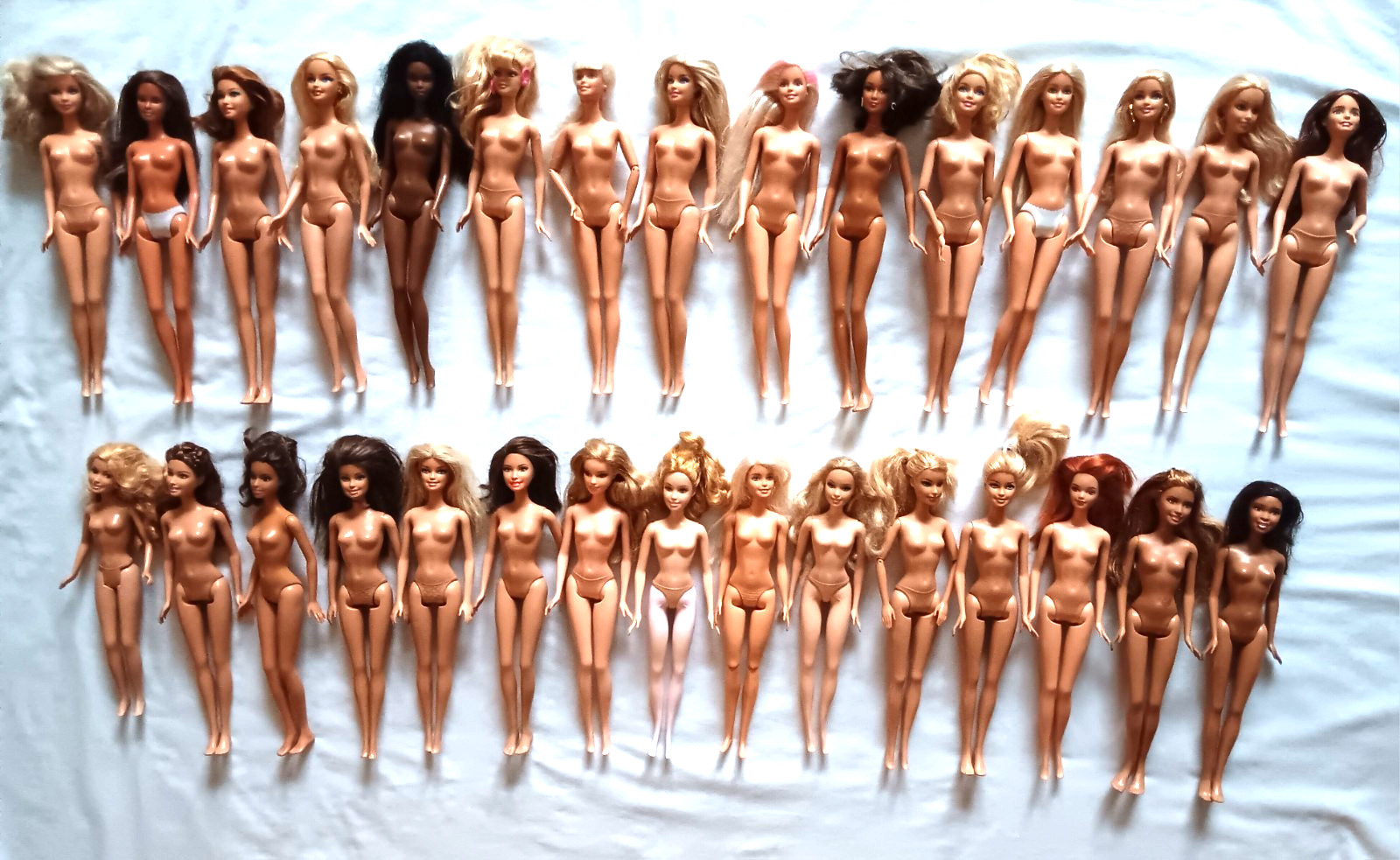 Vintage Lot of 30 Y2K 2000s Nude Mattel Barbie Dolls