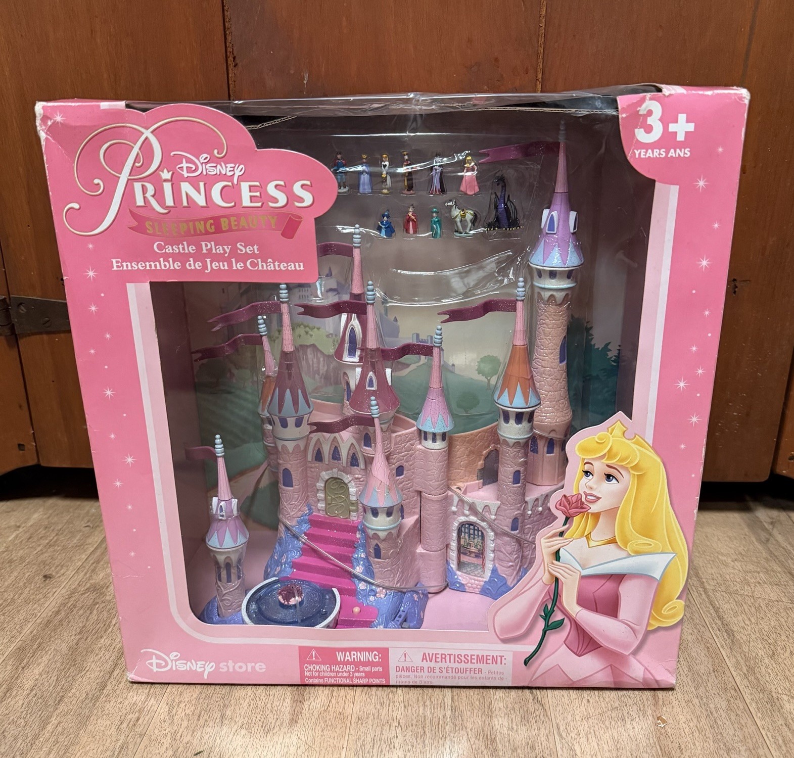 Polly Pocket Disney SLEEPING BEAUTY CASTLE Jakks Pacific Lights & Sounds NEW NIB