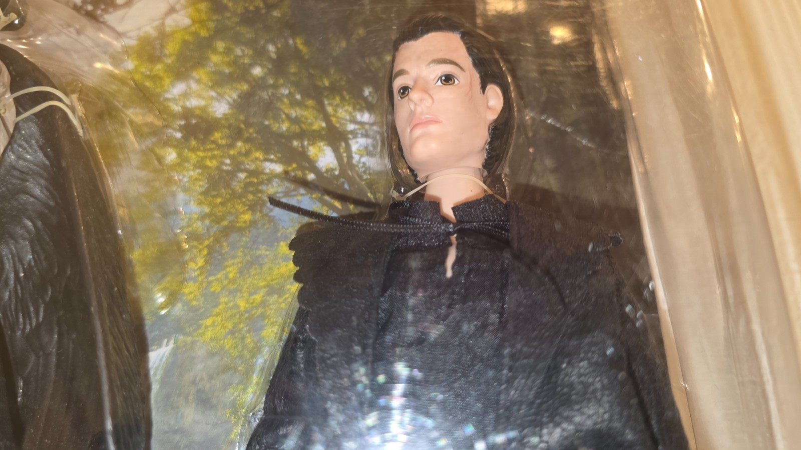 Disney Maleficent Royal Coronation Maleficent and Diaval (NEW IN DISTRESSED BOX)