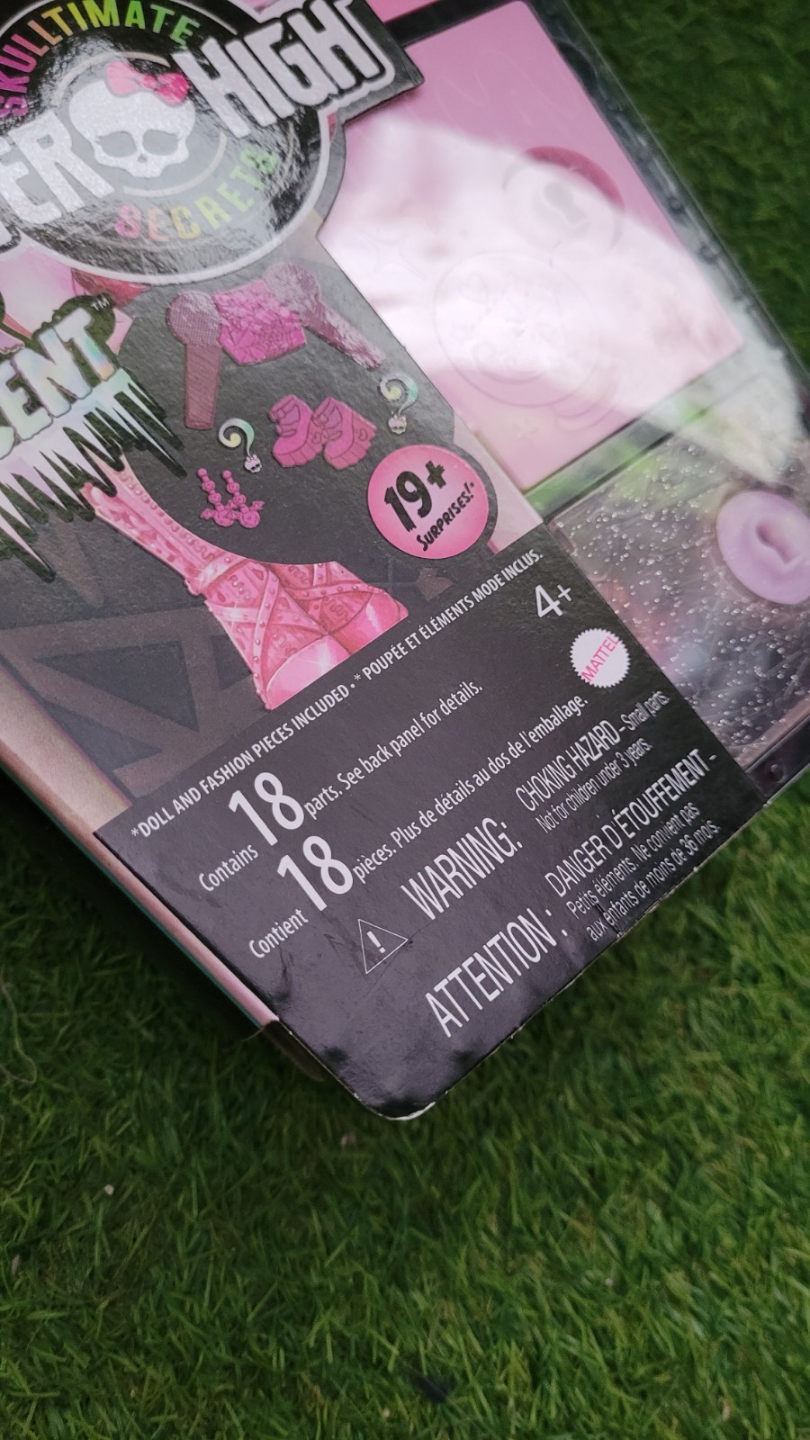 COMPLETE SET -5 pcs Monster High Skulltimate Secrets Fearidescent 125 looks Doll