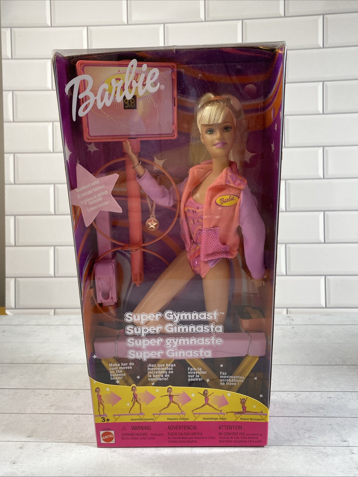 2001 Super Gymnast Barbie Doll Play Set 2001 Mattel #55290 NIB NRFB