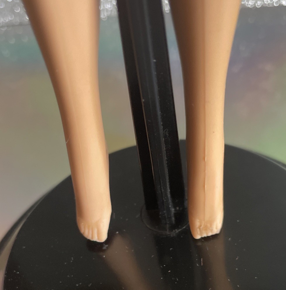 RARE- Silver Ash Hair – HIGH COLOR American Girl Barbie w/OSS/dress-BEAUTIFUL