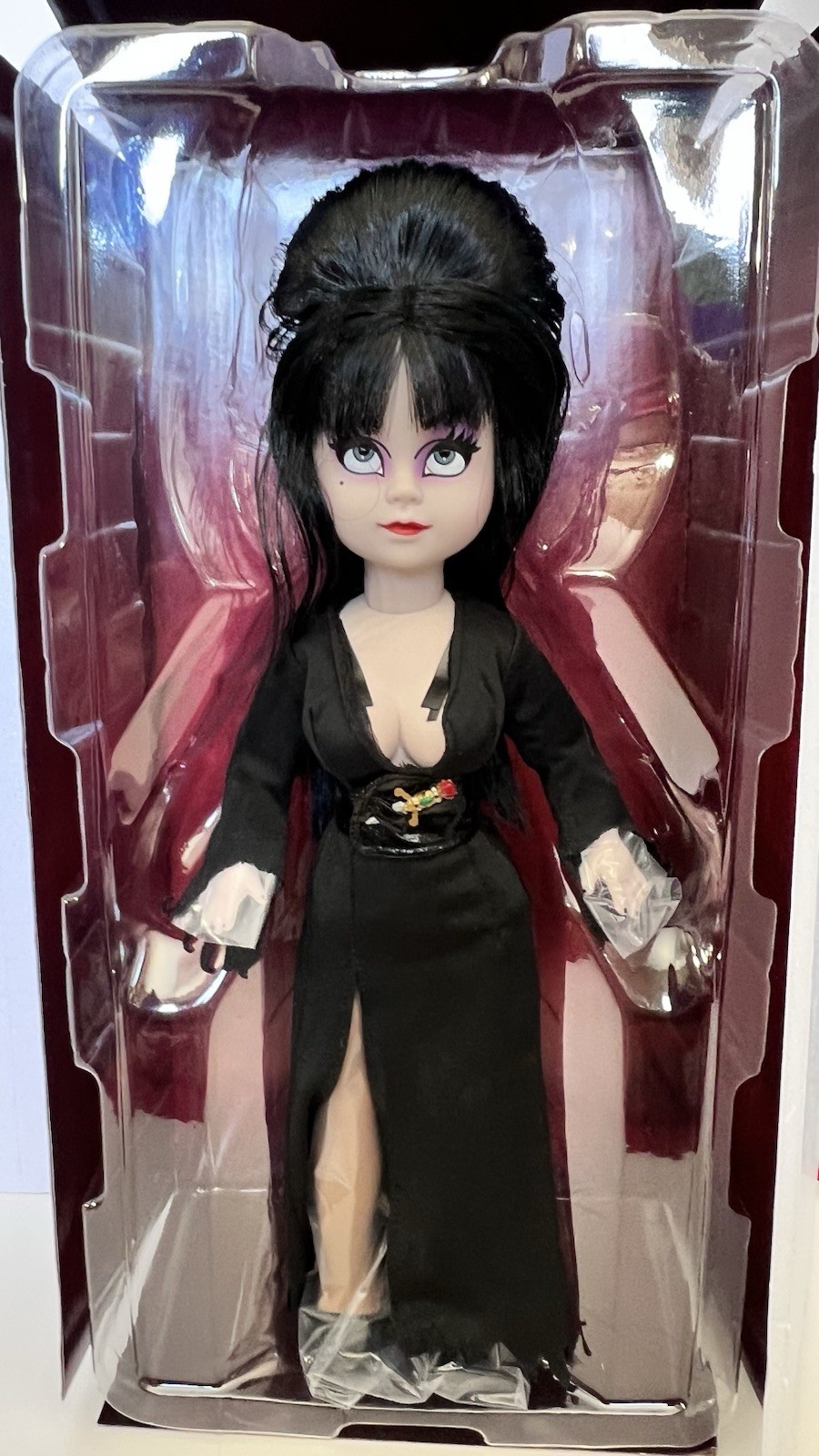 2021 LDD Presents MEZCO Elvira Mistress of the Dark 10″ Doll #99602