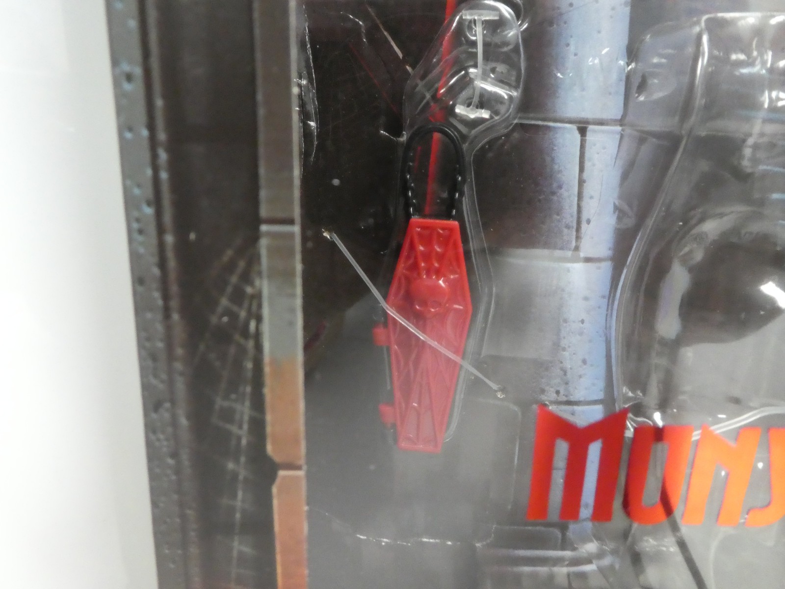 2026 Monster High X Universal Monsters Dracula DAMAGED BOX