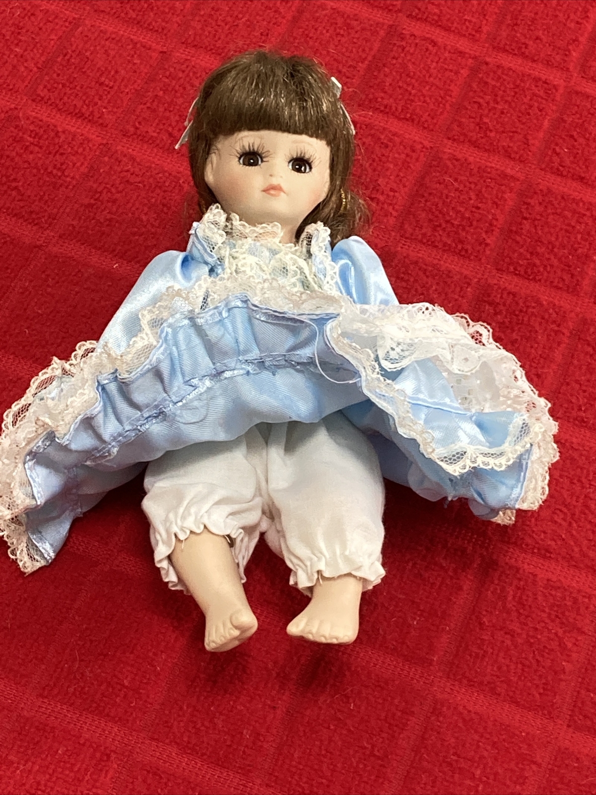 VINTAGE “EMERALD DOLL COLLECTION” 7.5” PORCELAIN DOLL-RARE