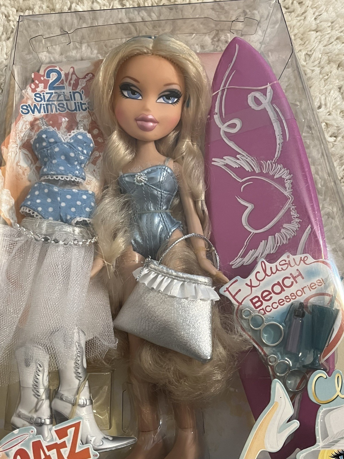 Bratz 2009 Spring Break Cloe Doll Figure MGA ENT – MINT NRFB Collectible