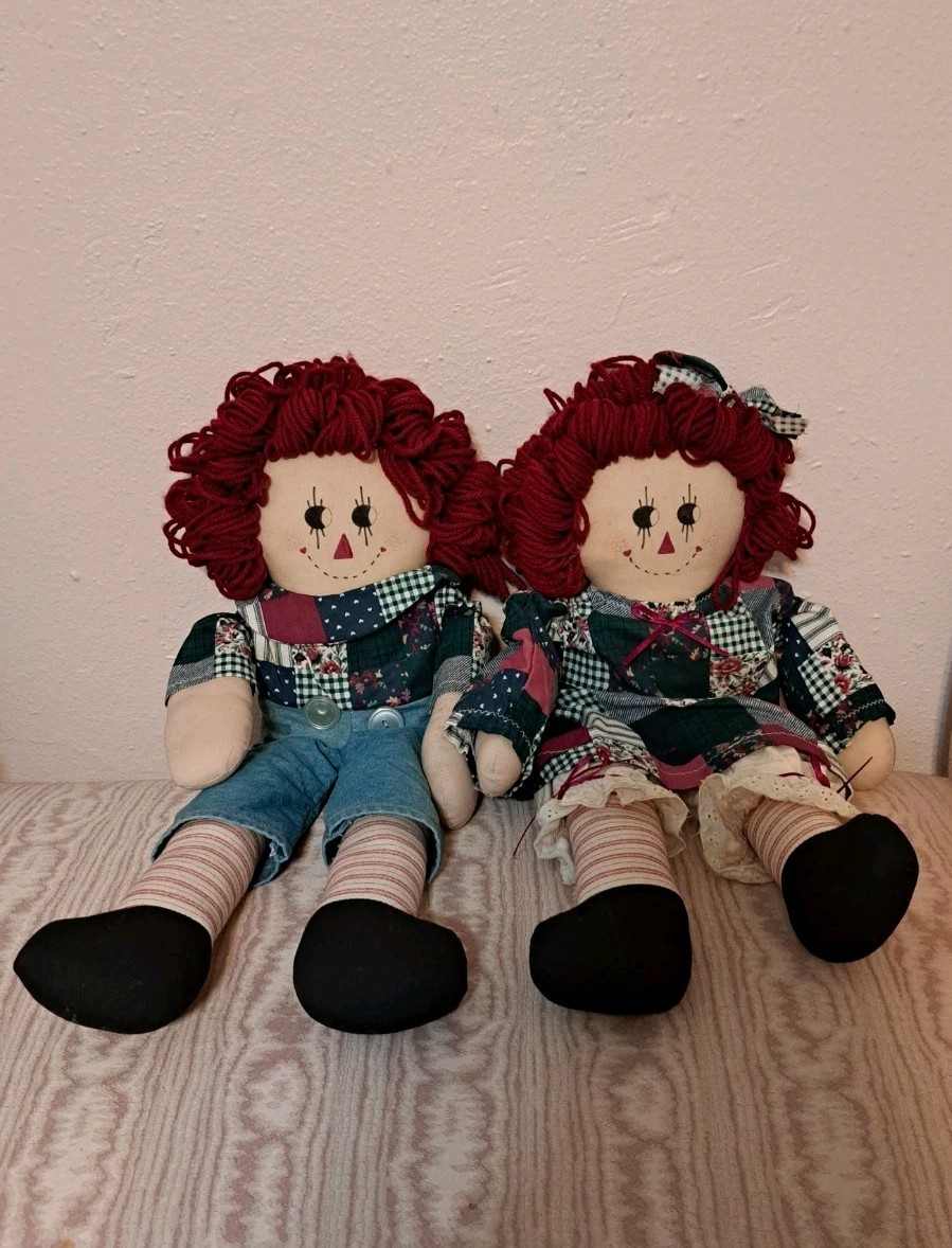 Vintage Handmade Raggedy Ann And Andy Dolls 21”