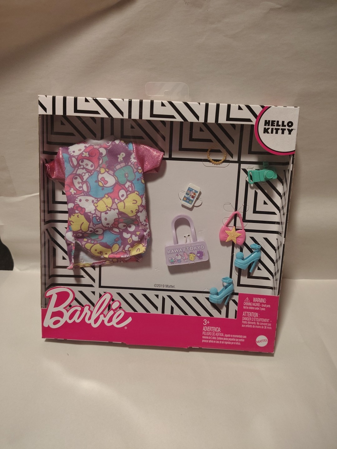 Barbie Hello Kitty Fashion Pack