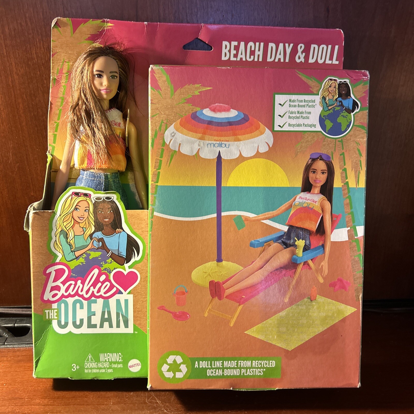 Barbie Loves the Ocean Doll & Playset -Beach Day