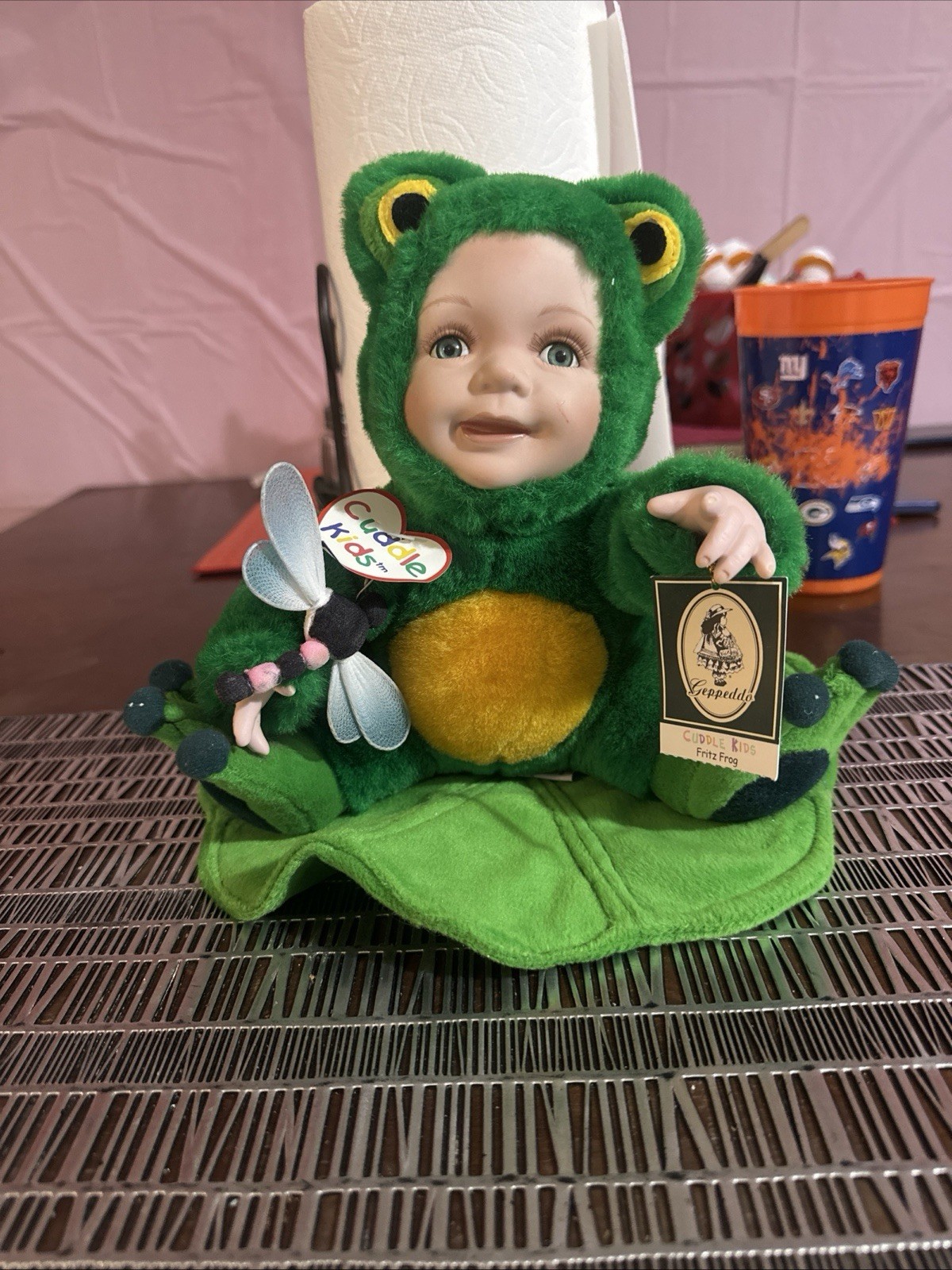 Geppeddo Cuddle Kids Fritz Frog Cloth Plastic Doll Wildlife Dragonfly Accessory