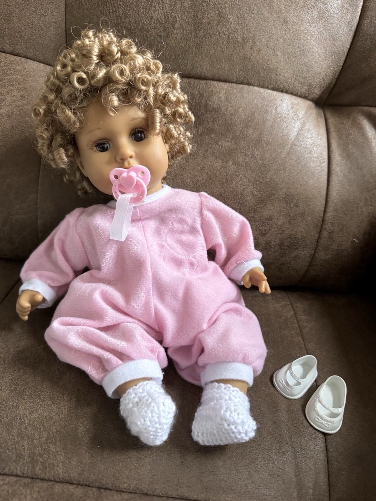 Curly Top Baby Doll With Several Outfits