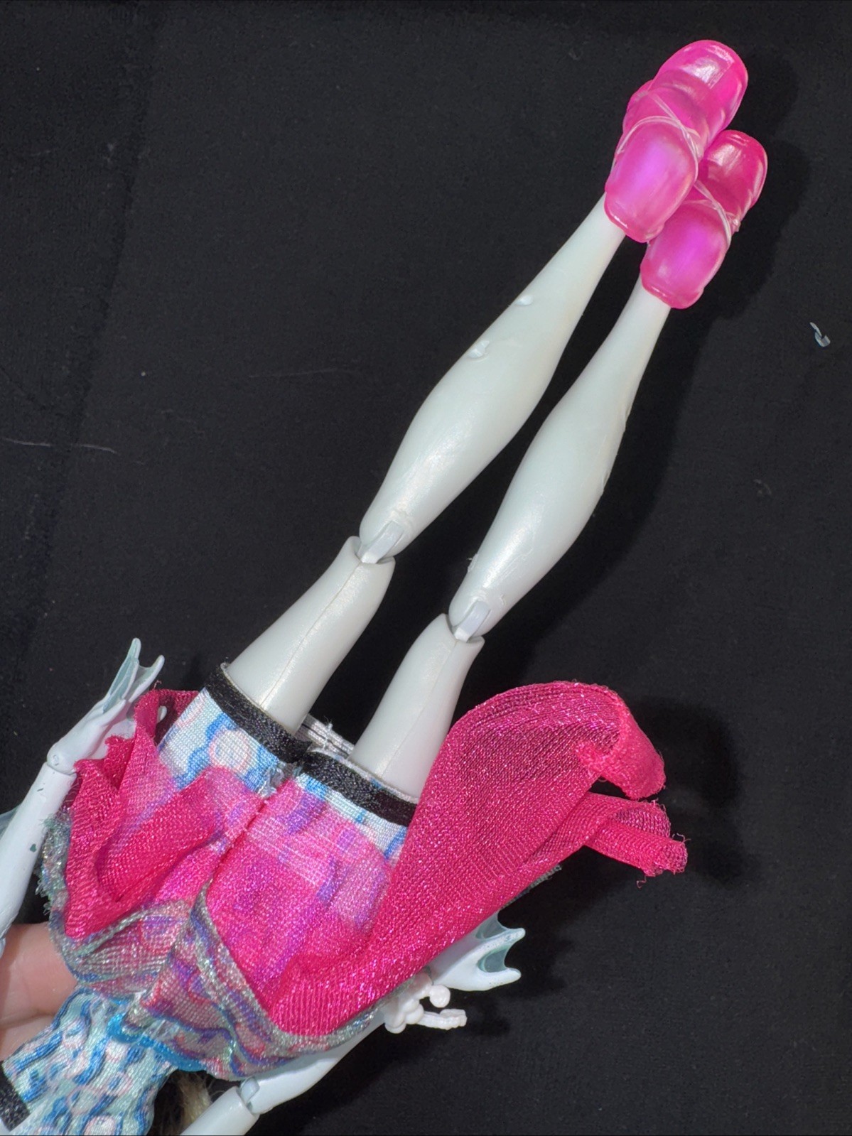 Monster High LAGOONA BLUE Dot Dead Gorgeous Doll Dress Shoes Bracelet -Leg Fins