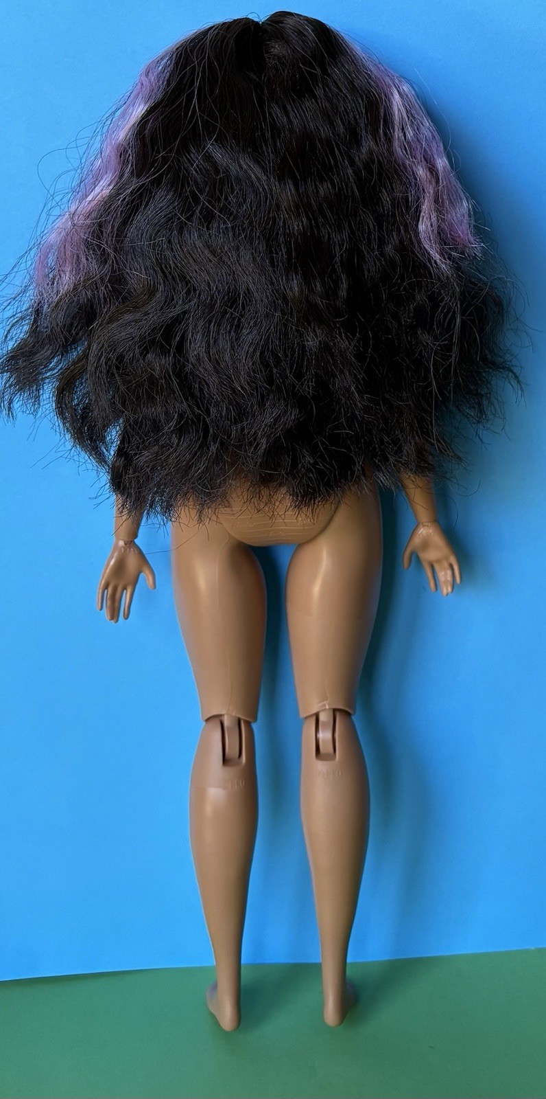Barbie Extra Doll Curvy Pink Streaks Articulated Nude