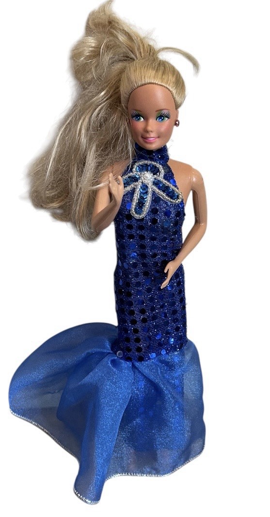 Vintage Hollywood Hair Barbie from the 1990s