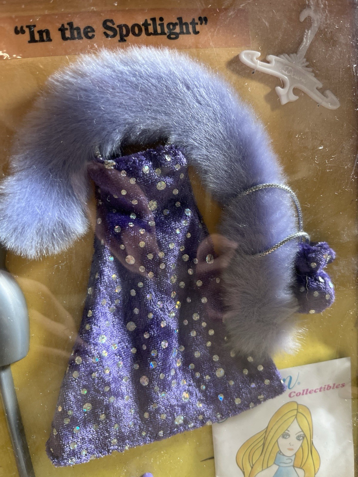 Dawn 30th Anniversary Limited Edition Doll and In the Spotlight Outfit Boxes