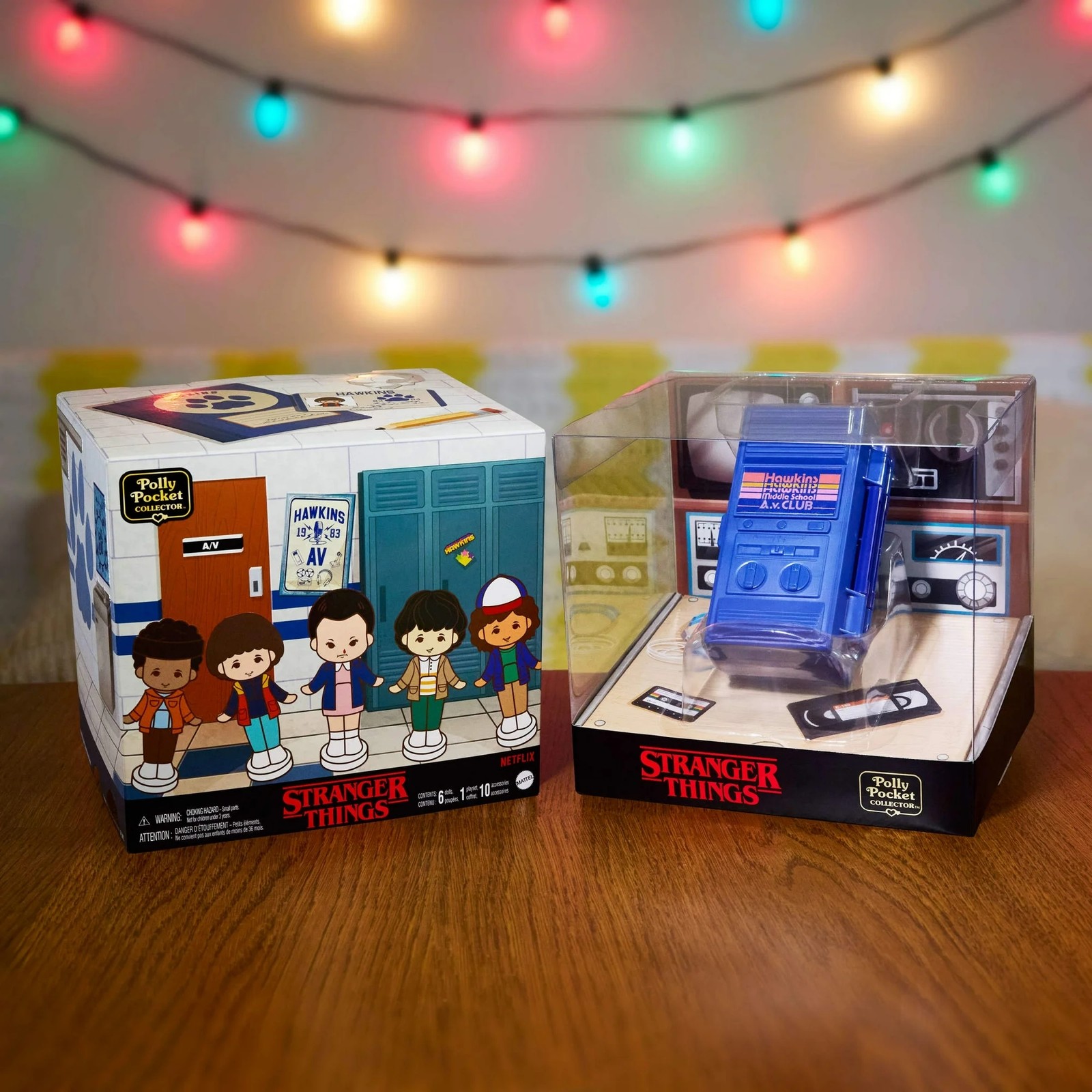 STRANGER THINGS POLLY POCKET LIMITED EDITION COLLECTOR WALKIE TALKIE PLAY SET