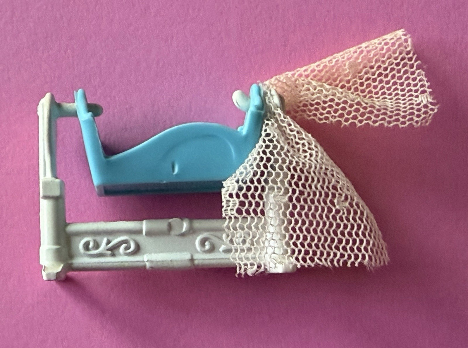VTG 1980 Mattel THE LITTLES Diecast Metal Bassinet Rare 1:12 Scale