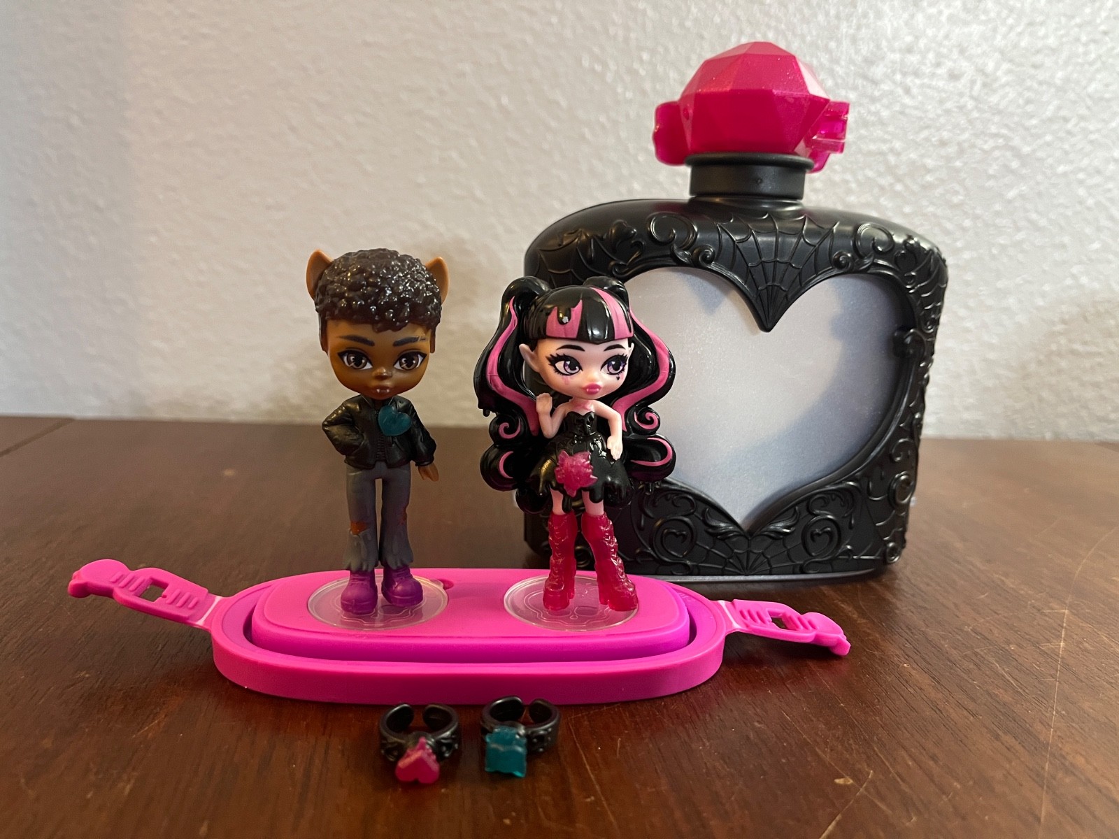 Monster High Potions Best Boos Forever Blind Draculaura Clawd Wolf