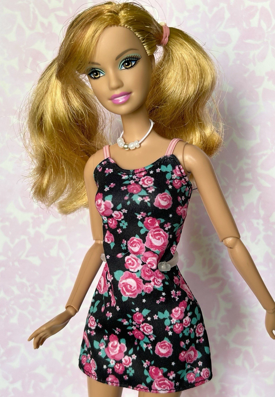 Summer Barbie Fashionistas Doll 2011 Clutch Wave 1 W3846 Articulated Rare