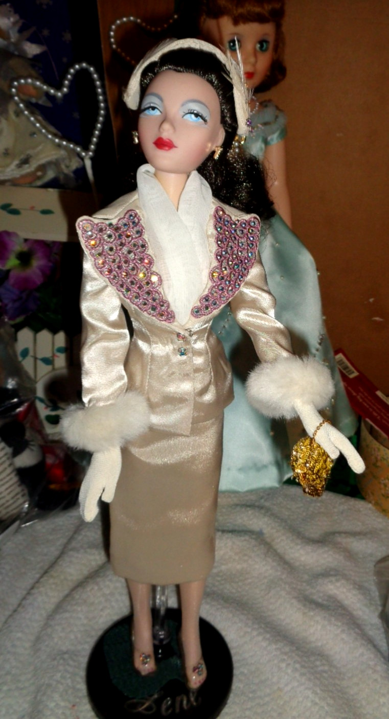 ASHTON DRAKE GENE MARSHALL IN SPARKLING ANGEL-MADRA,ROSE,SCARLET FRIENDS-MINTY!