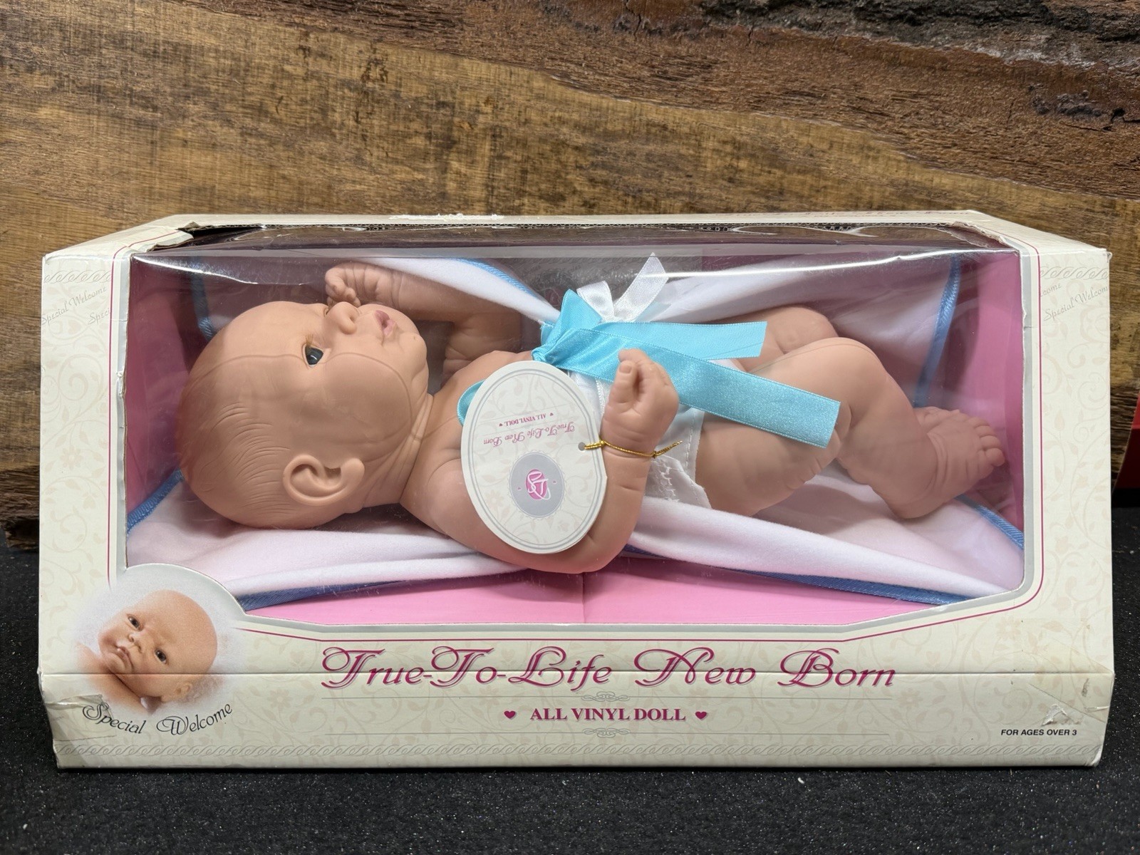 VTG 2004 Cititoy True-To-Life Newborn All Vinyl Baby Doll-Special Welcome NIB