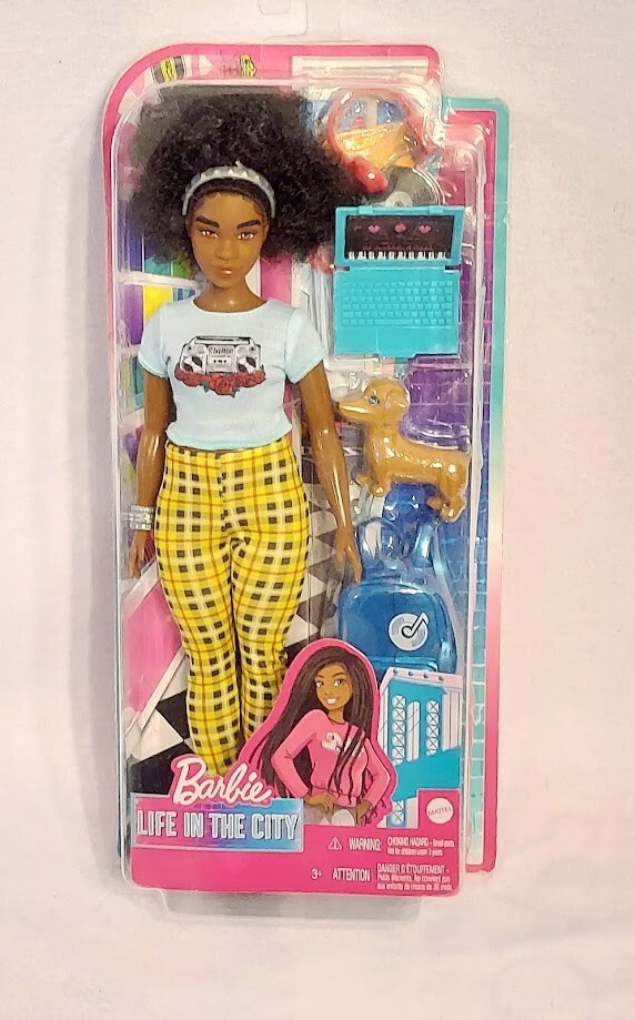 2022 Barbie – Life in the City – Lyla – Doll w/puppy Guinevere #HGX52 NRFB