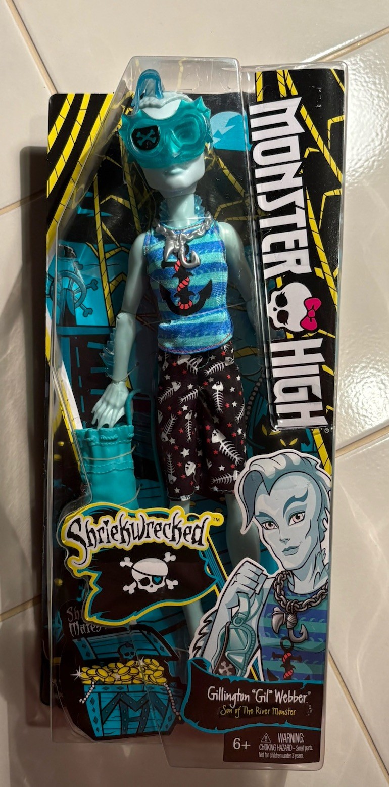 ~GIL Gillington Webber SHRIEKWRECKED Manster~ 12″ Monster High Fashion Doll NRFB
