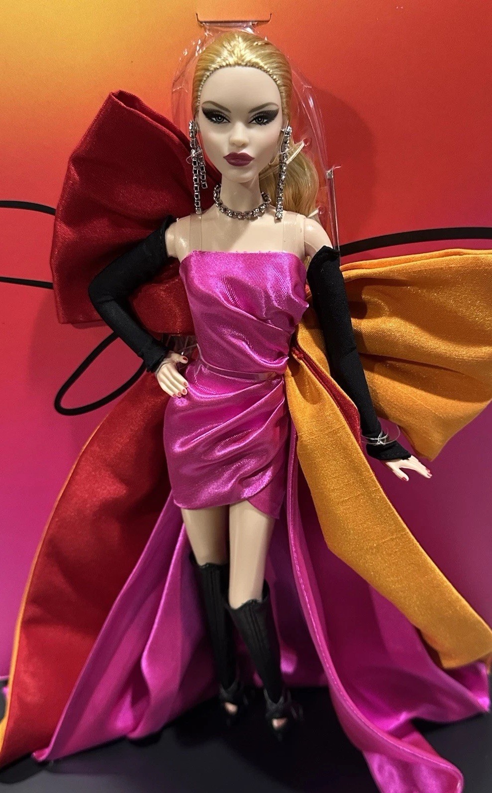 Barbie styled By Design ~ Designed By Sium Noh HRM31 NRFB New ???
