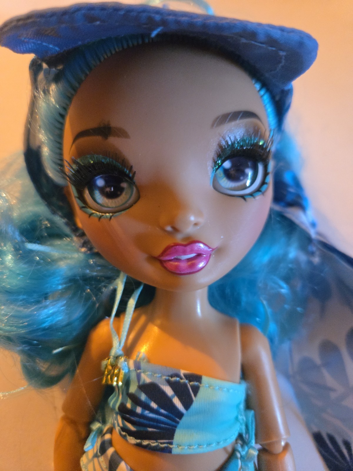 Rainbow High Pacific Coast Hali Capri Fashion Doll MGA