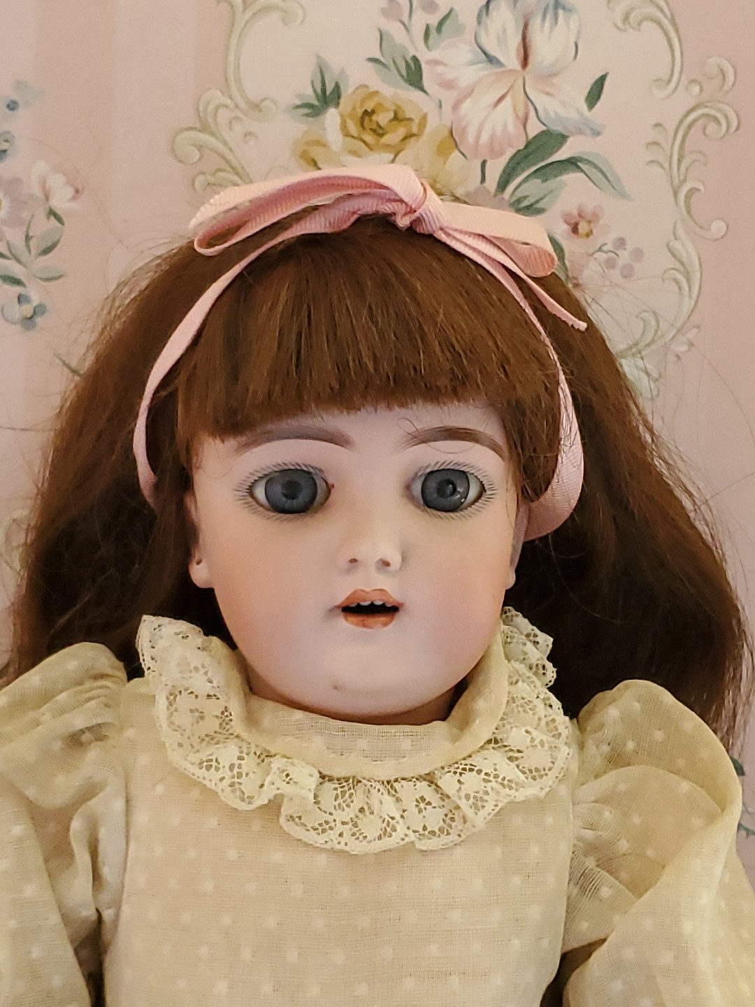 Antique Heinrich Handwerck 109 7 1/2 German Bisque Doll, 17″ Big Almond Eyes