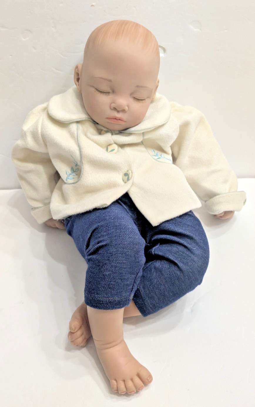 Paradise Galleries Ping Lau Sleeping Baby Reborn Baby Doll 2017