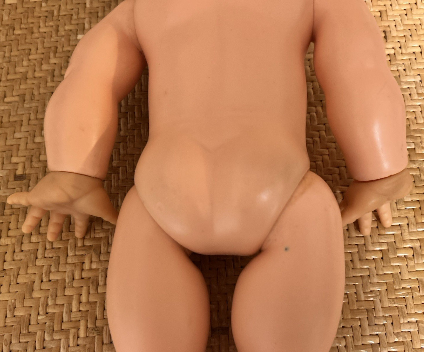 Vintage 1960 Tiny Kissy Doll 16” IDEAL TOY CORP USA K-16-1 Blue Eyes Redressed