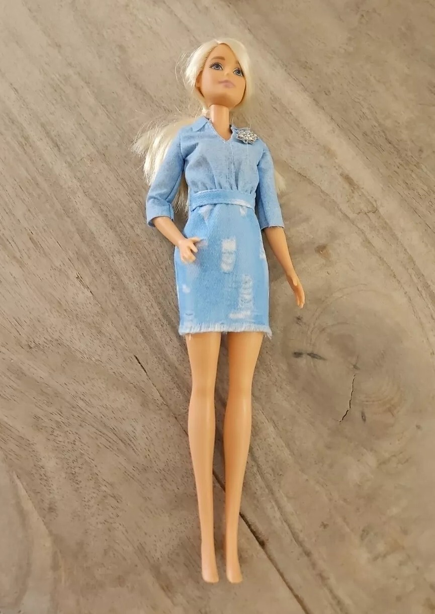 2016 Mattel Barbie Fashionistas #49 Double Denim #DVX71 2015 Barbie Doll C254