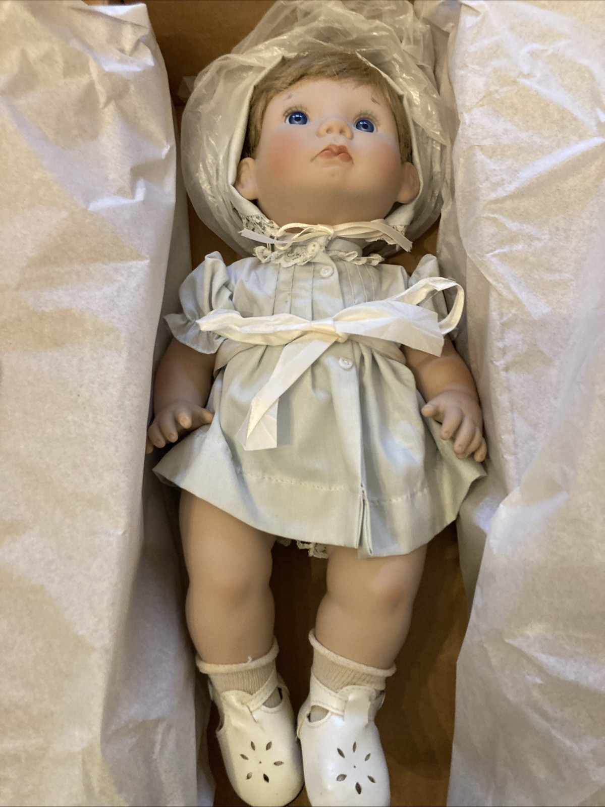 Lee Middleton Little Angel Face Vintage Doll